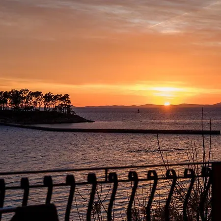 Hana דירה ראב