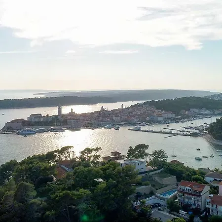 Lägenhet Hana Rab Town